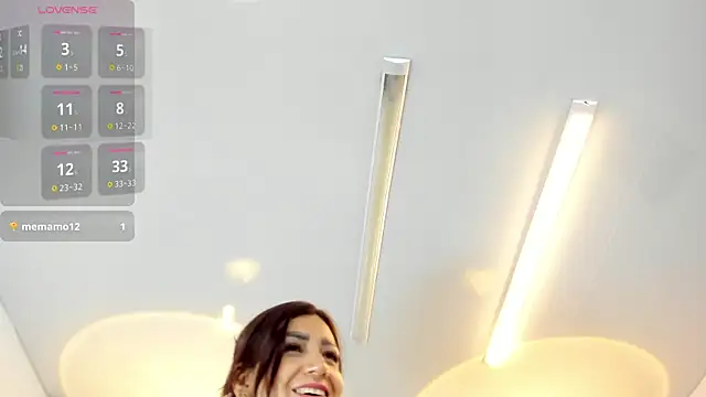 victoria_bourne's cam snapshot