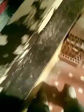 Valencianoo411's cam snapshot