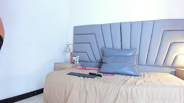 Maia_520's cam snapshot