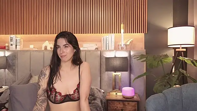 Angelina_Dior's cam snapshot