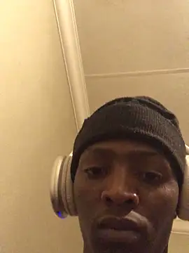 Fridayyydick live sex cam