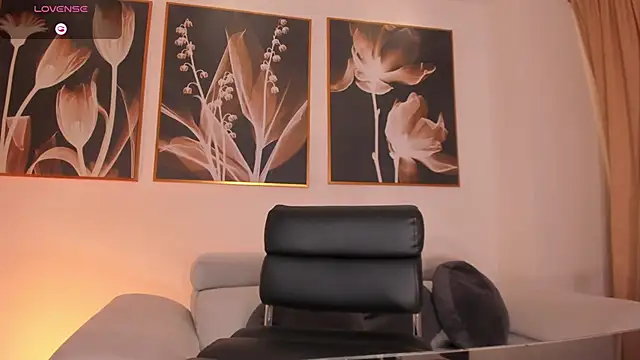 IsabellaMoreau's cam snapshot