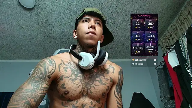 Nickhot0609 live sex cam