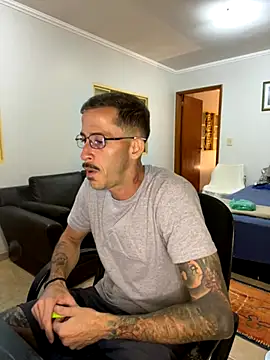 Lucasjandre live sex cam