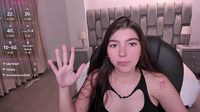 valeryn_darter's cam snapshot