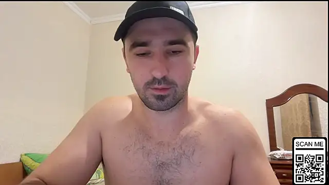 Hard_to_Obey's cam snapshot