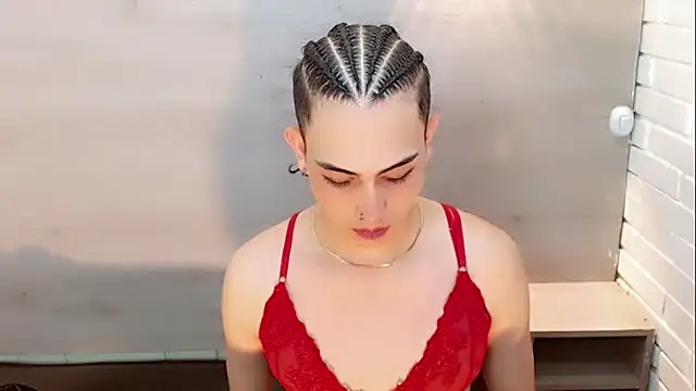 Daniela_Pink_ live sex cam