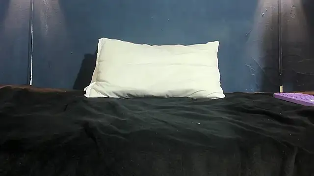 MaxandAurora live sex cam