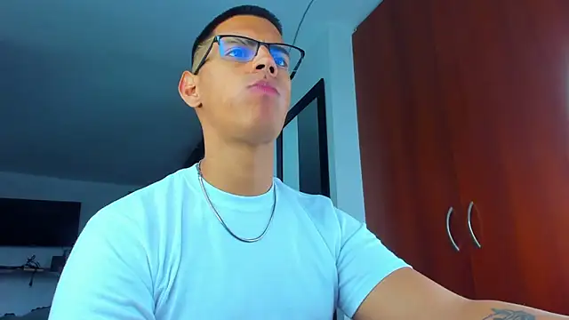 _John_Boy_ live sex cam