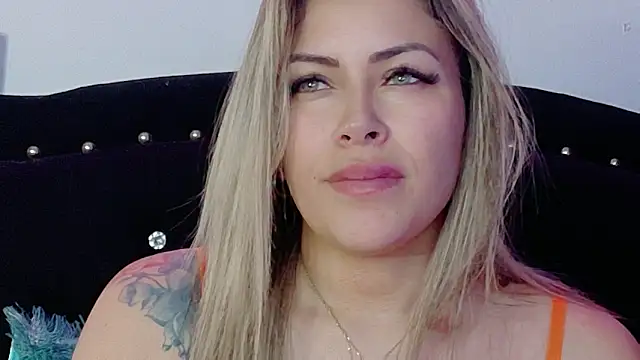 Natalia_Montoya's cam snapshot