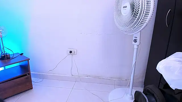 Iris_Parkerr's cam snapshot