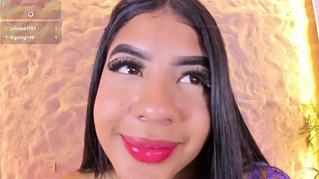 Naomy_gyal's cam snapshot