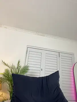 SandyLovely212's cam snapshot