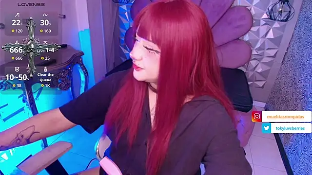 toky_doll's cam snapshot