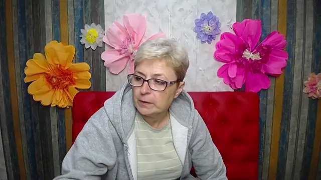 EmiliaGree's cam snapshot