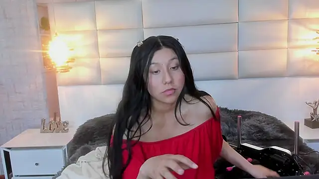 Nohemi_louse's cam snapshot