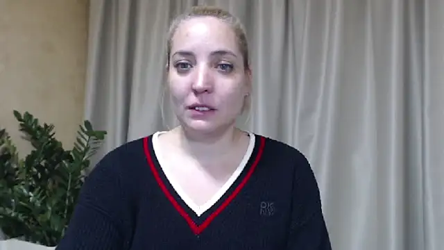 sweetpussy's cam snapshot