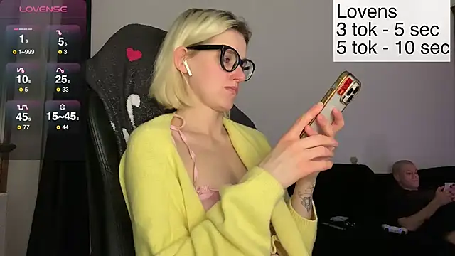 Sexy_Sweets's cam snapshot