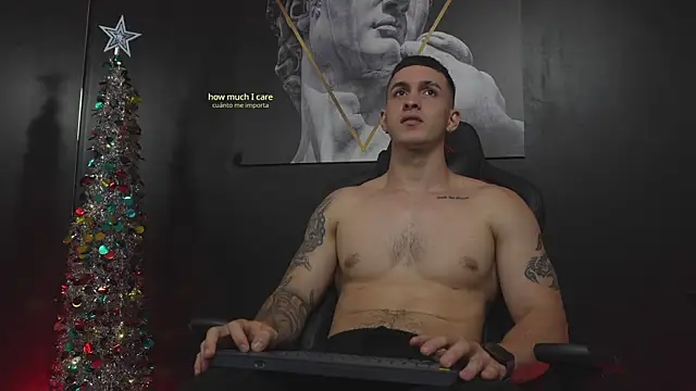 JacksonOlsenn's cam snapshot