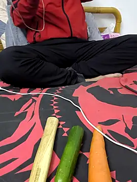 yazin19's cam snapshot