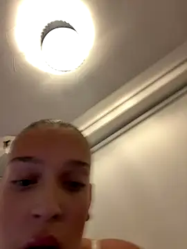 Kerysmae's cam snapshot