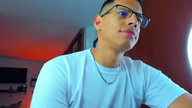 _John_Boy_'s cam snapshot