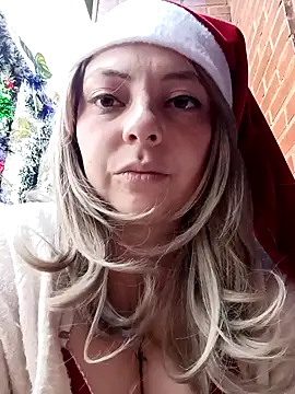 madelaine- live sex cam