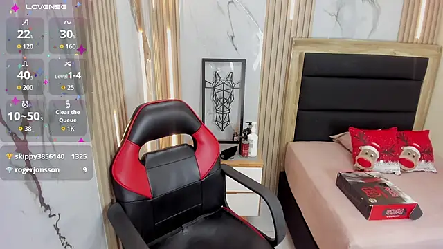 lizziemontana2's cam snapshot