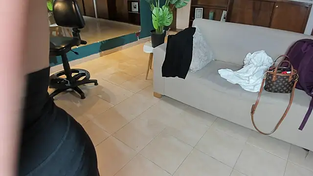 Lyssa_Muller's cam snapshot