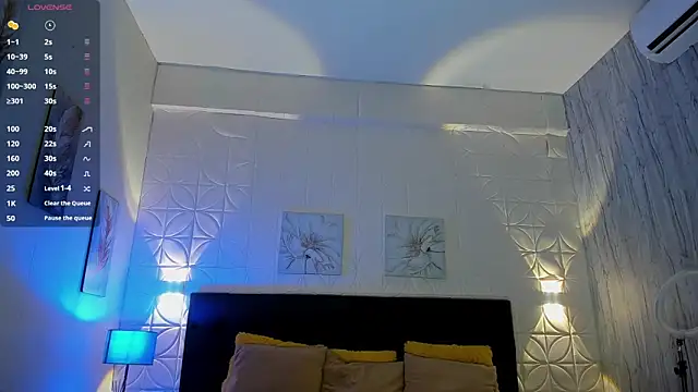 EmillyLim's cam snapshot