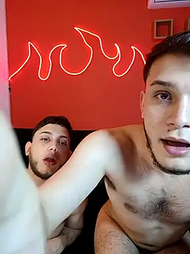 TommyandBillie's cam snapshot