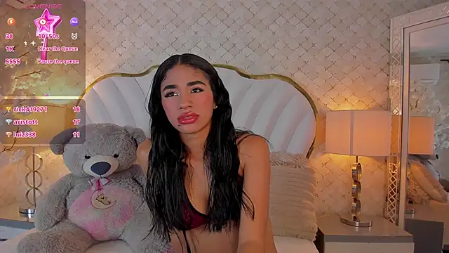 ZaryJonnes's cam snapshot