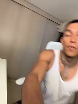 sendfer live sex cam