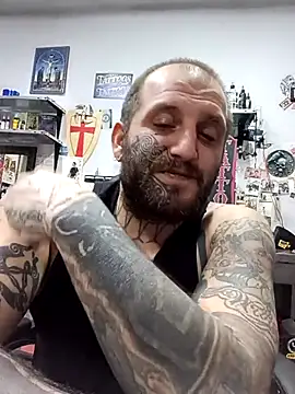 TattooedDick92's cam snapshot