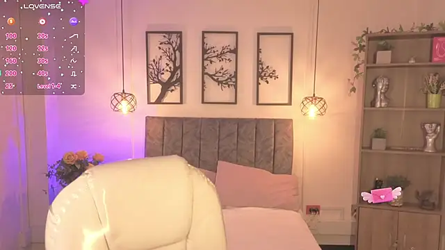 Abigaiil__ds's cam snapshot