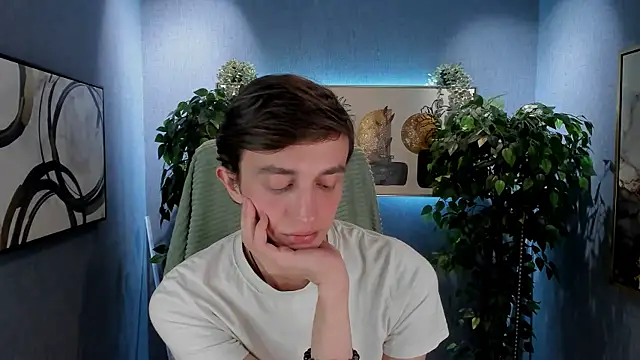 John_Weasley's cam snapshot