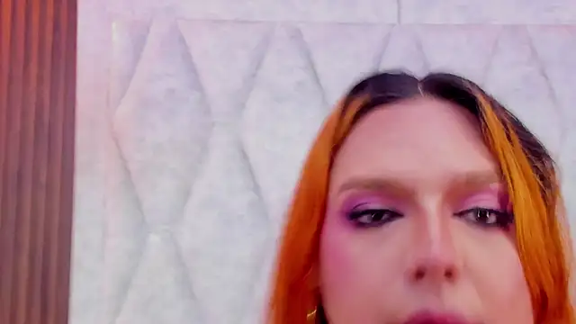 IrinaaVega live sex cam