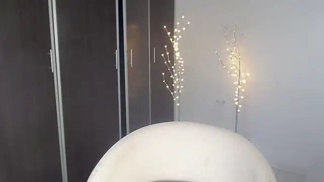 Darlyn_big's cam snapshot