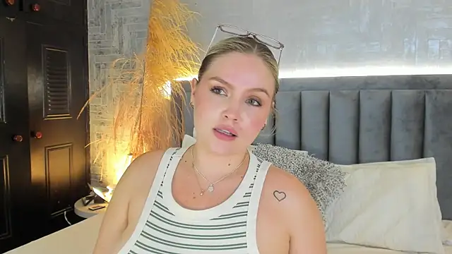 GaiaBaker's cam snapshot