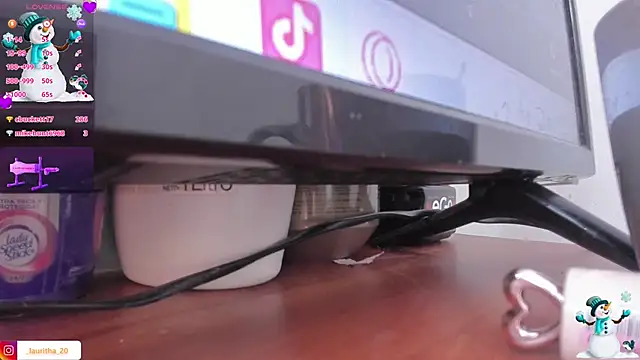 evelyn_23's cam snapshot