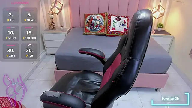 DARIAJACKSON's cam snapshot