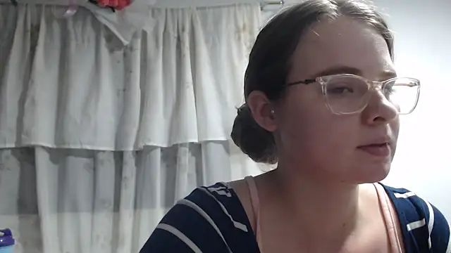 HellenMiyer1111's cam snapshot