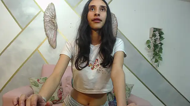 RoxanaCyrano_'s cam snapshot