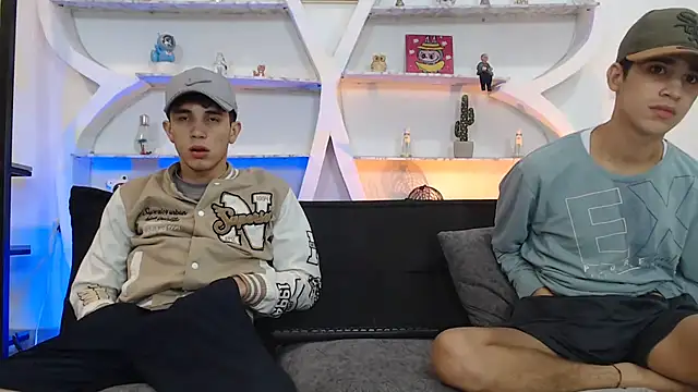 THREE_GUYS_HOT's cam snapshot