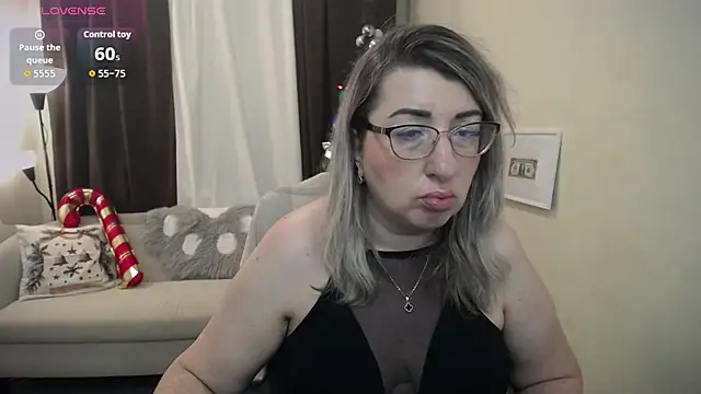 KKMimiKK's cam snapshot