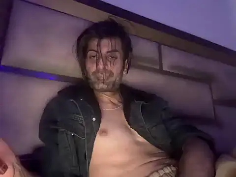 LustyDuoSecrets's cam snapshot