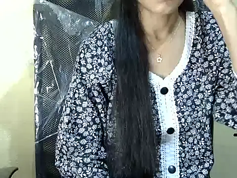 Shazi_1's cam snapshot