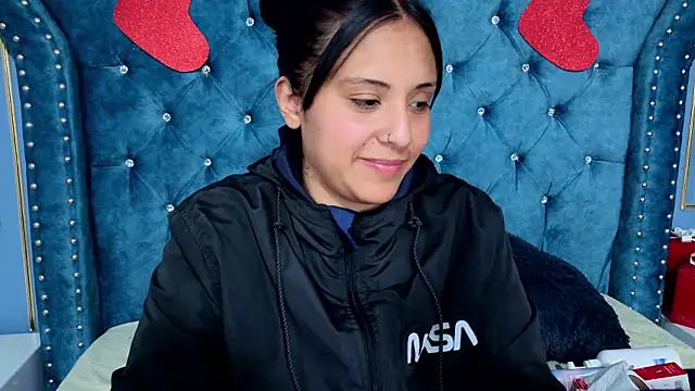 EmilyGala's cam snapshot