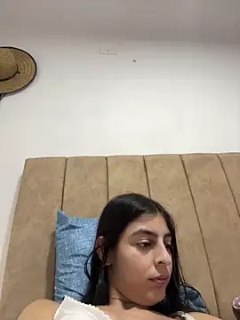 cristel_17's cam snapshot