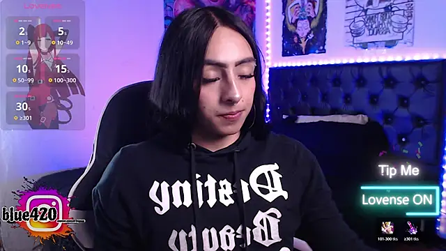 Skyler__blue4 live sex cam